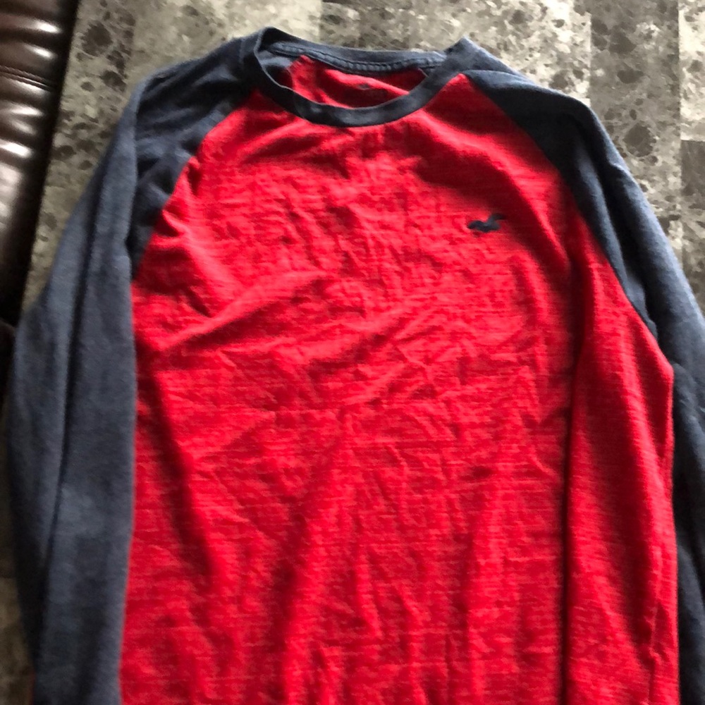 Men’s Hollister long sleeve T-shirt size medium